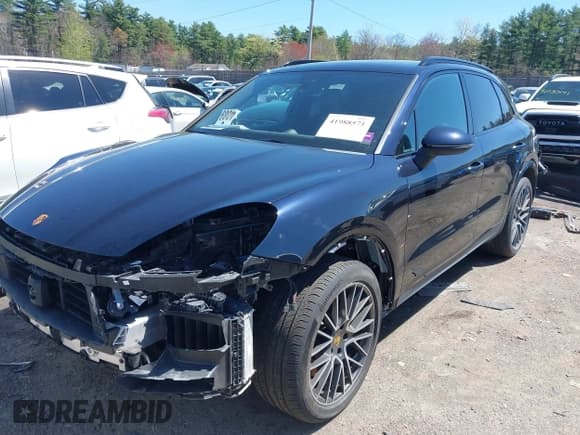 ✅ 2023 Porsche Cayenne • VIN: WP1AA2AY1PDA09888 • Lot: 41988571. Listed on IAAI with 14,924 mi. Free auction sales archive from the USA and detailed vehicle history report at DreamBid. Image 2.