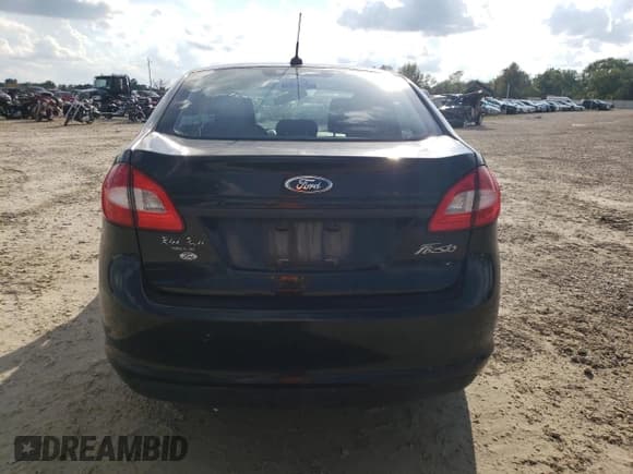 ✅ 2013 Ford Fiesta S • VIN: 3FADP4AJ9DM146966 • Lot: 83799845. Listed on Copart with 197,926 mi. Free auction sales archive from the USA and detailed vehicle history report at DreamBid. Image 6.