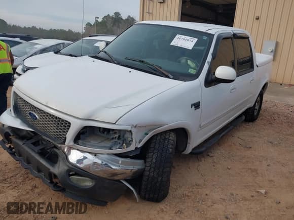 ✅ 2003 Ford F-150 XLT • VIN: 1FTRW08613KB28609 • Lot: 41791874. Listed on IAAI with 125,909 mi. Free auction sales archive from the USA and detailed vehicle history report at DreamBid. Image 2.