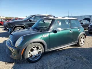 ✅ 2006 MINI Hardtop S • VIN: WMWRE33566TJ36364 • Lot: 89476895. Listed on Copart with 117,250 mi. Free auction sales archive from the USA and detailed vehicle history report at DreamBid. Image 1.
