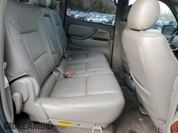 ✅ 2005 Toyota Tundra Limited • VIN: 5TBDT48145S482496 • Lot: 91024725. Listed on Copart with 192,644 mi. Free auction sales archive from the USA and detailed vehicle history report at DreamBid. Image 10.