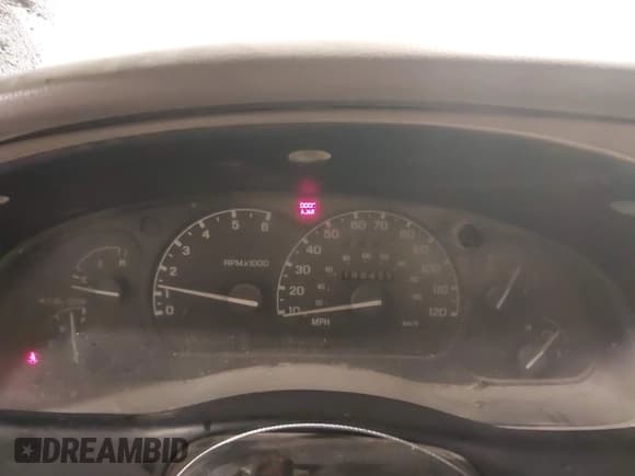 ✅ 1998 Ford Ranger XL • VIN: 1FTYR10C7WPA74198 • Lot: 42083824. Listed on IAAI with 189,455 mi. Free auction sales archive from the USA and detailed vehicle history report at DreamBid. Image 7.