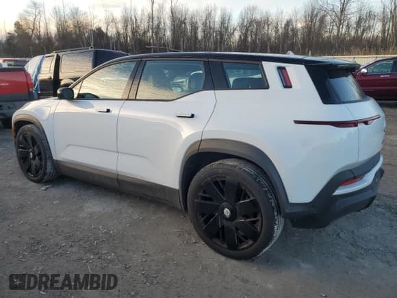 ✅ 2023 Fisker Ocean Extreme • VIN: VCF1EBU29PG006846 • Lot: 80432114. Wystawiony na Copart z przebiegiem Nie podano. Bezpłatny archiwum sprzedaży aukcyjnych z USA i szczegółowy raport historii pojazdu na DreamBid. Zdjęcie 2.