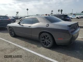 ✅ 2021 Dodge Challenger SXT • VIN: 2C3CDZAG6MH599882 • Lot: 49601674. Wystawiony na Copart z przebiegiem 61 214 mil. Bezpłatny archiwum sprzedaży aukcyjnych z USA i szczegółowy raport historii pojazdu na DreamBid. Zdjęcie 2.