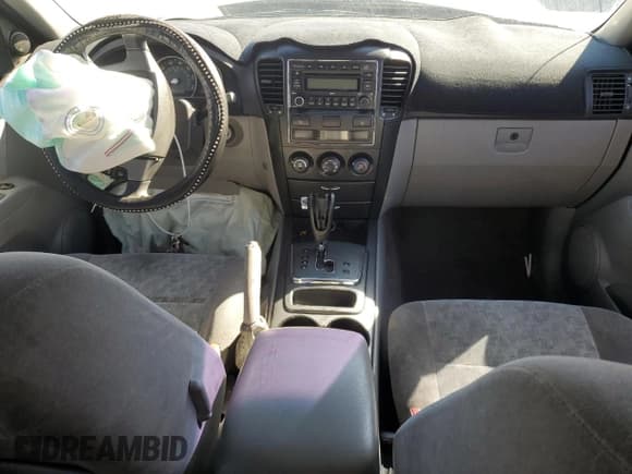 ✅ 2008 Kia Sorento LX • VIN: KNDJD735685808991 • Лот: 70715085. Опубликован ранее на Copart с пробегом 162 491 миль. Бесплатный доступ к архиву аукционных продаж из США и подробный отчёт об истории автомобиля на DreamBid. Изображение 8.