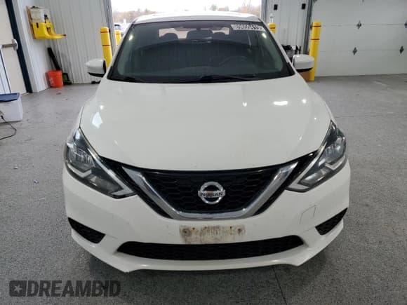 ✅ 2017 Nissan Sentra SV • VIN: 3N1AB7AP2HY264179 • Lot: 89659415. Wystawiony na Copart z przebiegiem 139 472 mil. Bezpłatny archiwum sprzedaży aukcyjnych z USA i szczegółowy raport historii pojazdu na DreamBid. Zdjęcie 5.