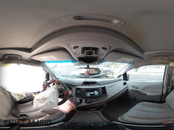 ✅ 2013 Toyota Sienna XLE • VIN: 5TDDK3DC0DS052412 • Lot: 41850630. Listed on IAAI with Not provided. Free auction sales archive from the USA and detailed vehicle history report at DreamBid. Image 18.