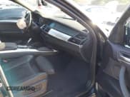 ✅ 2014 BMW X6 xDrive50i • VIN: 5UXFG8C51EL592654 • Lot: 43106111. Listed on IAAI with 138,004 mi. Free auction sales archive from the USA and detailed vehicle history report at DreamBid. Image 5.