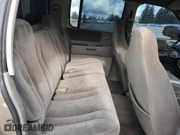 2002 Dodge Dakota SLT с VIN 1B7HL48N02S607590, выставлен на аукционе Copart как лот 78642324 с пробегом 209 081 миль миль и Списание • Salvage title. История ставок и продаж доступна на DreamBid. Изображение 10.