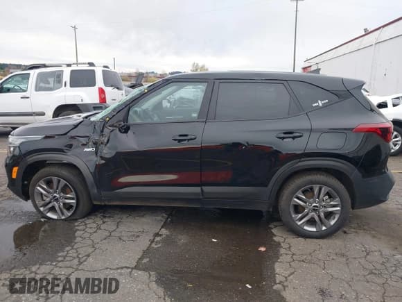 ✅ 2022 Kia Seltos LX • VIN: KNDEPCAA0N7248841 • Lot: 43551644. Wystawiony na IAAI z przebiegiem 68 172 mil. Bezpłatny archiwum sprzedaży aukcyjnych z USA i szczegółowy raport historii pojazdu na DreamBid. Zdjęcie 15.