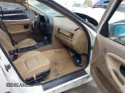 ✅ 1998 BMW 3 Series 318i • VIN: WBACC0324WEK27301 • Лот: 43749666. Опубликован ранее на IAAI с пробегом 224 555 миль. Бесплатный доступ к архиву аукционных продаж из США и подробный отчёт об истории автомобиля на DreamBid. Изображение 5.