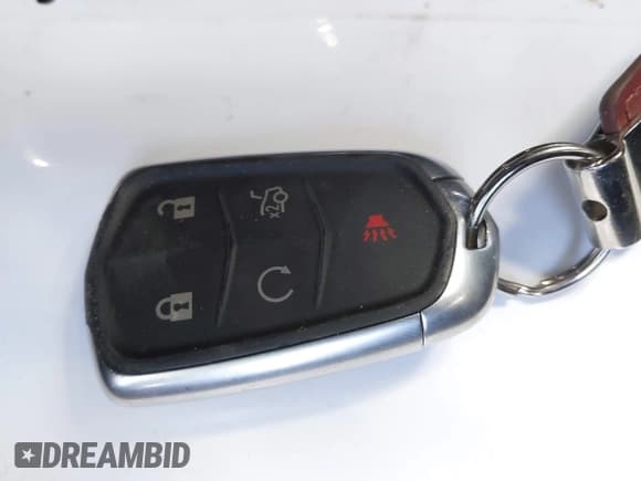 ✅ 2018 Cadillac CT6 Luxury AWD • VIN: 1G6KD5RS4JU152648 • Lot: 43258769. Wystawiony na IAAI z przebiegiem 87 002 mil. Bezpłatny archiwum sprzedaży aukcyjnych z USA i szczegółowy raport historii pojazdu na DreamBid. Zdjęcie 11.