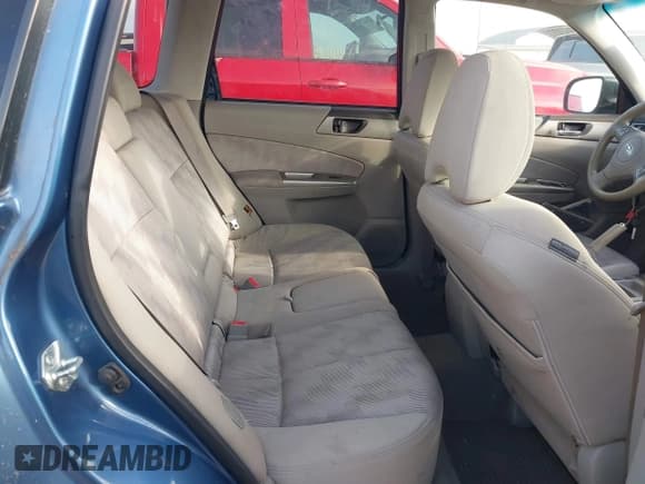 ✅ 2009 Subaru Forester X • VIN: JF2SH63629H714247 • Lot: 42633048. Listed on IAAI with 199,819 mi. Free auction sales archive from the USA and detailed vehicle history report at DreamBid. Image 8.