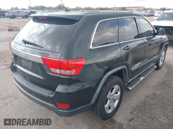 ✅ 2011 Jeep Grand Cherokee Laredo • VIN: 1J4RS4GGXBC615629 • Лот: 43775575. Опубликован ранее на IAAI с пробегом 252 087 миль. Бесплатный доступ к архиву аукционных продаж из США и подробный отчёт об истории автомобиля на DreamBid. Изображение 4.
