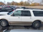 ✅ 2013 Ford Expedition Max XLT • VIN: 1FMJK1J5XDEF29202 • Lot: 43726370. Wystawiony na IAAI z przebiegiem 243 790 mil. Bezpłatny archiwum sprzedaży aukcyjnych z USA i szczegółowy raport historii pojazdu na DreamBid. Zdjęcie 14.