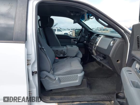 ✅ 2011 Ford F-150 XLT • VIN: 1FTFW1ET5BFC12975 • Lot: 43536418. Listed on IAAI with 237,356 mi. Free auction sales archive from the USA and detailed vehicle history report at DreamBid. Image 5.