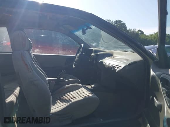 ✅ 1995 Chevrolet Beretta • VIN: 1G1LV1547SY135666 • Лот: 42858710. Опубликован ранее на IAAI с пробегом 133 275 миль. Бесплатный доступ к архиву аукционных продаж из США и подробный отчёт об истории автомобиля на DreamBid. Изображение 5.