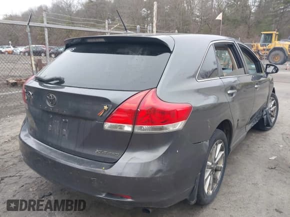 ✅ 2012 Toyota Venza LE • VIN: 4T3BA3BB1CU031358 • Лот: 41901985. Опубликован ранее на IAAI с пробегом 269 592 миль. Бесплатный доступ к архиву аукционных продаж из США и подробный отчёт об истории автомобиля на DreamBid. Изображение 4.