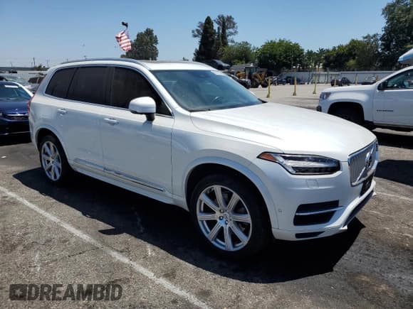 ✅ 2016 Volvo XC90 T8 Inscription • VIN: YV4BC0PL5G1055223 • Лот: 67141175. Опубликован ранее на Copart с пробегом 111 176 миль. Бесплатный доступ к архиву аукционных продаж из США и подробный отчёт об истории автомобиля на DreamBid. Изображение 4.