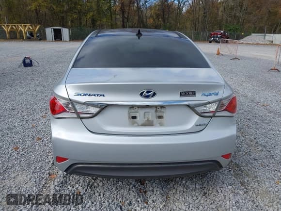 ✅ 2015 Hyundai Sonata Limited • VIN: KMHEC4A44FA051859 • Лот: 43652549. Опубликован ранее на IAAI с пробегом 200 000 миль. Бесплатный доступ к архиву аукционных продаж из США и подробный отчёт об истории автомобиля на DreamBid. Изображение 16.