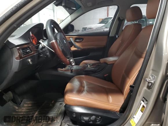 ✅ 2011 BMW 3 Series 328i xDrive • VIN: WBAPK5C53BA994635 • Lot: 50235645. Listed on Copart with 107,780 mi. Free auction sales archive from the USA and detailed vehicle history report at DreamBid. Image 7.