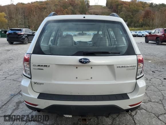 ✅ 2010 Subaru Forester X • VIN: JF2SH6BC5AH804729 • Lot: 90714465. Wystawiony na Copart z przebiegiem 153 773 mil. Bezpłatny archiwum sprzedaży aukcyjnych z USA i szczegółowy raport historii pojazdu na DreamBid. Zdjęcie 6.