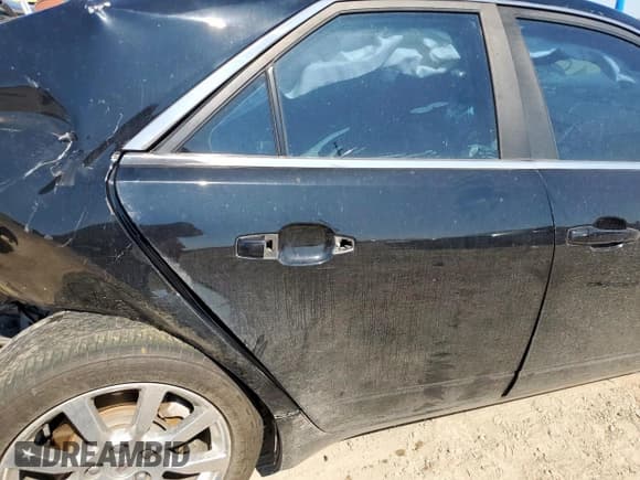 ✅ 2009 Cadillac CTS RWD • VIN: 1G6DV57V690104591 • Lot: 72087585. Wystawiony na Copart z przebiegiem Nie podano. Bezpłatny archiwum sprzedaży aukcyjnych z USA i szczegółowy raport historii pojazdu na DreamBid. Zdjęcie 10.