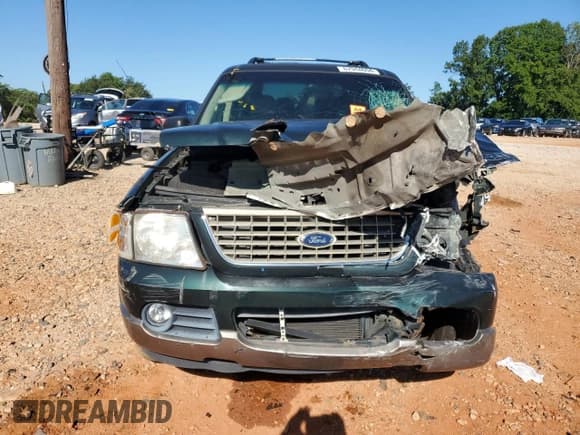 ✅ 2002 Ford Explorer Eddie Bauer • VIN: 1FMDU74E32UA05687 • Lot: 67944694. Wystawiony na Copart z przebiegiem Nie podano. Bezpłatny archiwum sprzedaży aukcyjnych z USA i szczegółowy raport historii pojazdu na DreamBid. Zdjęcie 5.