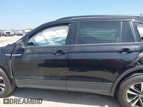 ✅ 2022 Volkswagen Tiguan S • VIN: 3VV1B7AX5NM030779 • Лот: 41877605. Опубликован ранее на IAAI с пробегом 39 261 миль. Бесплатный доступ к архиву аукционных продаж из США и подробный отчёт об истории автомобиля на DreamBid. Изображение 15.