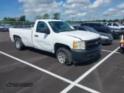 ✅ 2007 Chevrolet Silverado 1500 Work Truck • VIN: 1GCEC14C37E593728 • Лот: 42045120. Опубликован ранее на IAAI с пробегом 38 250 миль. Бесплатный доступ к архиву аукционных продаж из США и подробный отчёт об истории автомобиля на DreamBid. Изображение 1.