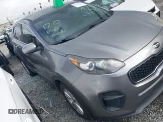 ✅ 2018 Kia Sportage LX • VIN: KNDPM3AC8J7331902 • Lot: 43747598. Wystawiony na IAAI z przebiegiem 105 803 mil. Bezpłatny archiwum sprzedaży aukcyjnych z USA i szczegółowy raport historii pojazdu na DreamBid. Zdjęcie 1.