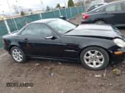 ✅ 2002 Mercedes-Benz SLK 230 Kompressor • VIN: WDBKK49F62F265232 • Lot: 41847375. Wystawiony na IAAI z przebiegiem 97 725 mil. Bezpłatny archiwum sprzedaży aukcyjnych z USA i szczegółowy raport historii pojazdu na DreamBid. Zdjęcie 13.