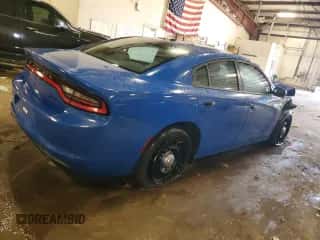 2022 Dodge Charger Police with VIN 2C3CDXKG7NH228590, listed as a Copart auction lot 83982605 with 40,295 mi miles and Salvage title. Bid and sale history available at DreamBid. Image 3.