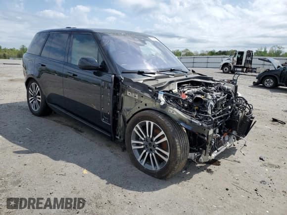 ✅ 2023 Land Rover Range Rover SE • VIN: SALKP9E73PA056297 • Lot: 53539305. Listed on Copart with 6,808 mi. Free auction sales archive from the USA and detailed vehicle history report at DreamBid. Image 4.