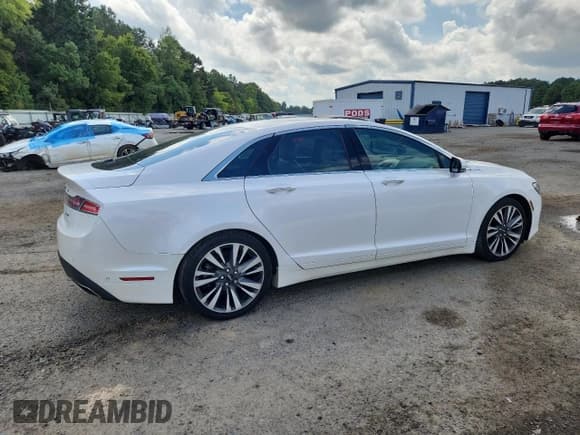 ✅ 2020 Lincoln MKZ Reserve • VIN: 3LN6L5E95LR606478 • Лот: 82066525. Опубликован ранее на Copart с пробегом 122 692 миль. Бесплатный доступ к архиву аукционных продаж из США и подробный отчёт об истории автомобиля на DreamBid. Изображение 3.