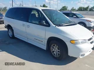 ✅ 1999 Dodge Caravan SE • VIN: 1B4GP44G2XB916067 • Лот: 43431260. Опубликован ранее на IAAI с пробегом Не указан. Бесплатный доступ к архиву аукционных продаж из США и подробный отчёт об истории автомобиля на DreamBid. Изображение 1.