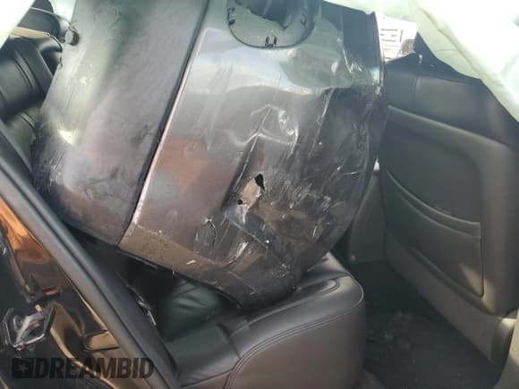 ✅ 2015 Lincoln MKS • VIN: 1LNHL9EKXFG606135 • Lot: 70461695. Listed on Copart with 89,989 mi. Free auction sales archive from the USA and detailed vehicle history report at DreamBid. Image 10.