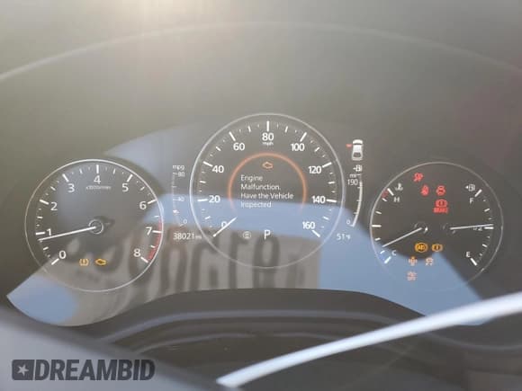 ✅ 2019 Mazda 3 Premium • VIN: JM1BPBNM9K1140007 • Lot: 91580885. Listed on Copart with 38,021 mi. Free auction sales archive from the USA and detailed vehicle history report at DreamBid. Image 9.