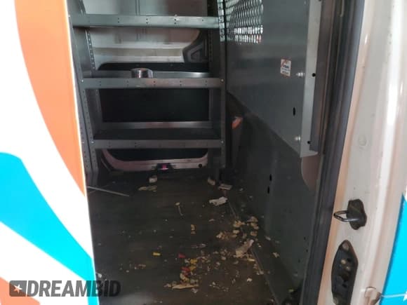 ✅ 2020 Nissan NV200 SV • VIN: 3N6CM0KN5LK708832 • Lot: 71923905. Wystawiony na Copart z przebiegiem 114 560 mil. Bezpłatny archiwum sprzedaży aukcyjnych z USA i szczegółowy raport historii pojazdu na DreamBid. Zdjęcie 11.