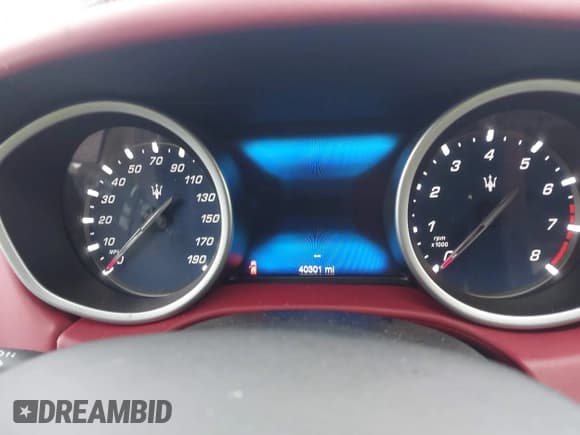 ✅ 2017 Maserati Ghibli S Q4 • VIN: ZAM57RTS5H1218603 • Lot: 41718104. Wystawiony na IAAI z przebiegiem 430 301 mil. Bezpłatny archiwum sprzedaży aukcyjnych z USA i szczegółowy raport historii pojazdu na DreamBid. Zdjęcie 7.