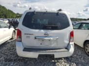 ✅ 2011 Nissan Pathfinder SV • VIN: 5N1AR1NN0BC635883 • Lot: 67625235. Listed on Copart with 179,793 mi. Free auction sales archive from the USA and detailed vehicle history report at DreamBid. Image 6.