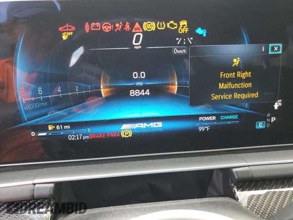 ✅ 2024 Mercedes-Benz GLE 63 S AMG • VIN: 4JGFD8KB3RB133764 • Lot: 72521484. Wystawiony na Copart z przebiegiem 8 844 mil. Bezpłatny archiwum sprzedaży aukcyjnych z USA i szczegółowy raport historii pojazdu na DreamBid. Zdjęcie 9.