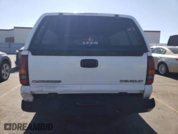 2002 Chevrolet Silverado 1500 with VIN 1GCEC19T02E150146, listed as a Copart auction lot 77425664 with 295,228 mi miles and Salvage title. Bid and sale history available at DreamBid. Image 6.