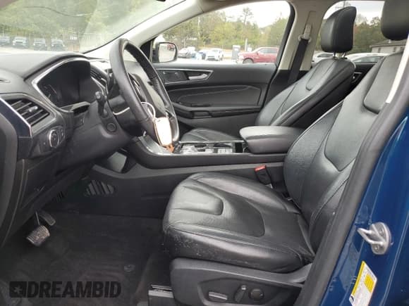 ✅ 2020 Ford Edge Titanium • VIN: 2FMPK4K97LBB23871 • Lot: 86681555. Wystawiony na Copart z przebiegiem 71 975 mil. Bezpłatny archiwum sprzedaży aukcyjnych z USA i szczegółowy raport historii pojazdu na DreamBid. Zdjęcie 7.