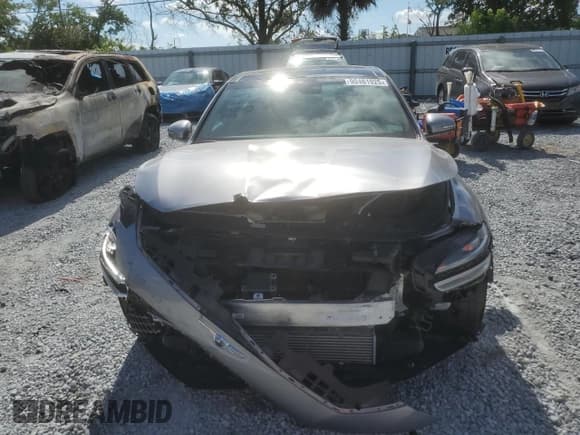 ✅ 2023 Genesis G70 3.3T • VIN: KMTG54TEXPU121587 • Lot: 90461925. Listed on Copart with 20,297 mi. Free auction sales archive from the USA and detailed vehicle history report at DreamBid. Image 5.