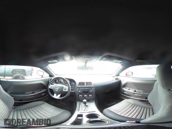 ✅ 2013 Dodge Challenger Rallye Redline • VIN: 2C3CDYAG6DH581635 • Lot: 41666837. Wystawiony na IAAI z przebiegiem 66 514 mil. Bezpłatny archiwum sprzedaży aukcyjnych z USA i szczegółowy raport historii pojazdu na DreamBid. Zdjęcie 18.