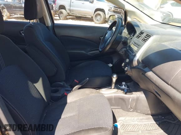 ✅ 2014 Nissan Note S Plus • VIN: 3N1CE2CP6EL370269 • Lot: 41806626. Wystawiony na IAAI z przebiegiem 115 344 mil. Bezpłatny archiwum sprzedaży aukcyjnych z USA i szczegółowy raport historii pojazdu na DreamBid. Zdjęcie 5.