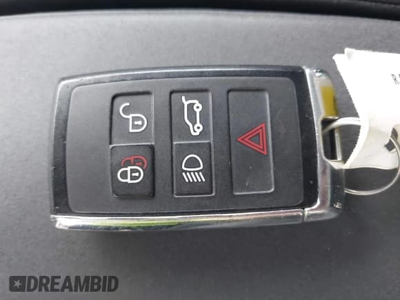 ✅ 2022 Land Rover Range Rover Velar R-Dynamic S • VIN: SALYT2EXXNA329908 • Лот: 42417069. Опубликован ранее на IAAI с пробегом 49 283 миль. Бесплатный доступ к архиву аукционных продаж из США и подробный отчёт об истории автомобиля на DreamBid. Изображение 11.