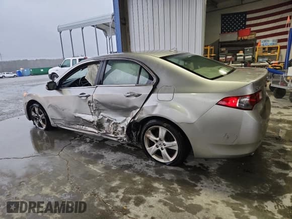 ✅ 2010 Acura TSX • VIN: JH4CU2F60AC025519 • Lot: 90220145. Listed on Copart with 125,175 mi. Free auction sales archive from the USA and detailed vehicle history report at DreamBid. Image 2.