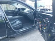 ✅ 2014 Lexus LS 460 • VIN: JTHCL5EFXE5020148 • Лот: 43495670. Опубликован ранее на IAAI с пробегом 127 841 миль. Бесплатный доступ к архиву аукционных продаж из США и подробный отчёт об истории автомобиля на DreamBid. Изображение 5.